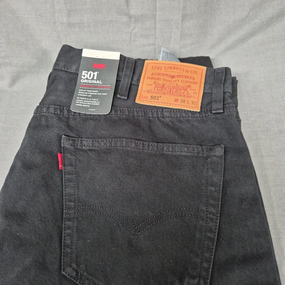 LEVIS STRAUSS 501 DENIM JEANS SIZE W38