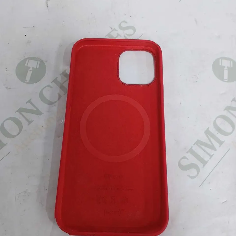 IPHONE 12 / PRO SILICONE CASE WITH MAGSAFE - RED 