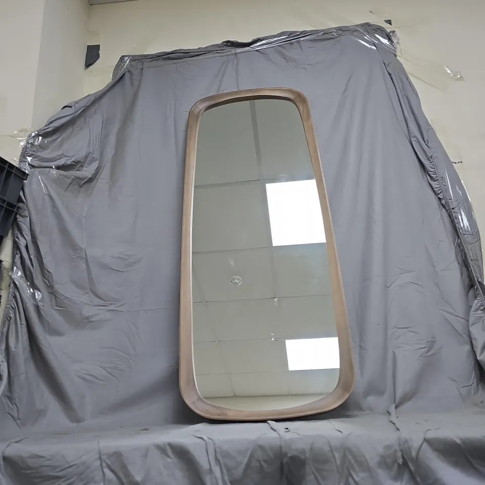 WOODEN-FRAMED FULL-LENGTH FLOOR MIRROR WITH LIGHT OAK FINISH