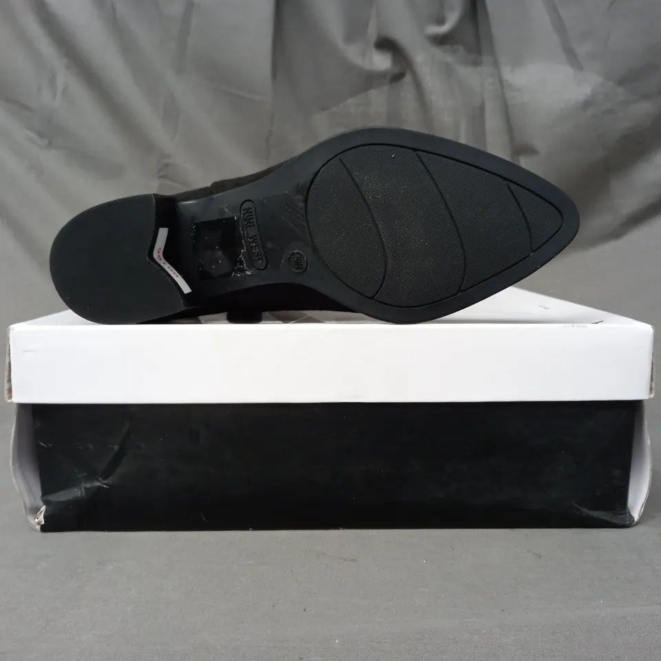 BOXED PAIR OF NINE WEST TAYE SUEDETTE ANKLE BOOTS IN BLACK EU SIZE 35