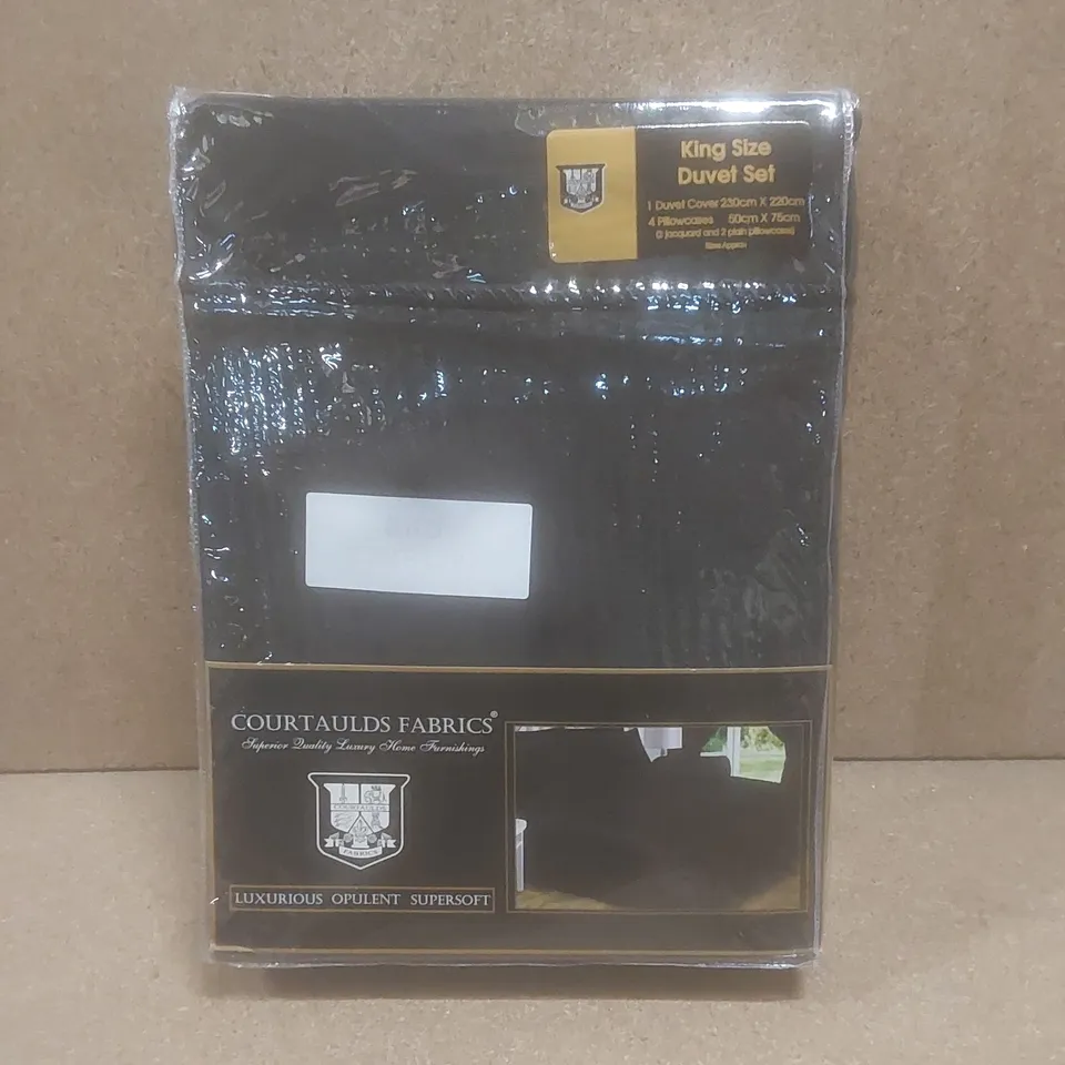 BRAND NEW SEALED COURTAULDS FABRICS LUXURIOUS DUVET SET - MARRAKESH BLACK // SIZE: KING