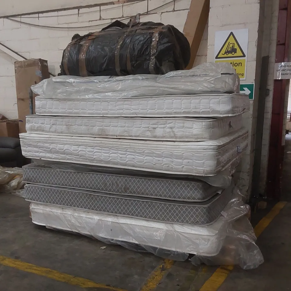 PALLET CONTAINING 9x ASSORTED MATTRESSES 