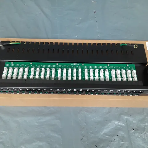 LOT OF 10 DATA & VOICE CAT3/TELEPHONE 50-PORT PATCH PANELS - PPAN-50-T