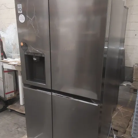 LG UVNANO GSLD80PZRD AMERICAN-STYLE SMART FRIDGE FREEZER - SHINY STEEL