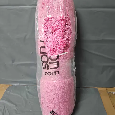 MINI FLUFFY RUG IN PINK - SIZE UNSPECIFIED