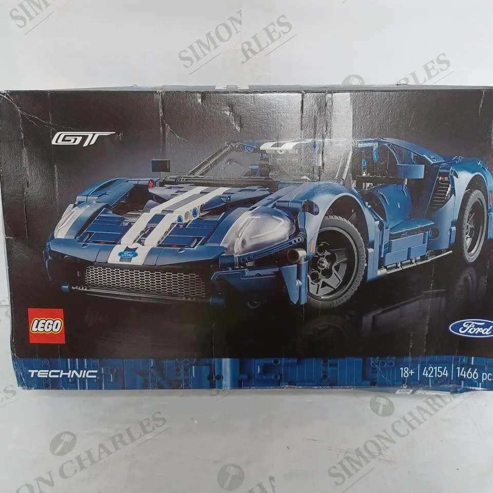 SEALED LEGO TECHNIC 2022 FORD GT [SET 42145] RRP £210