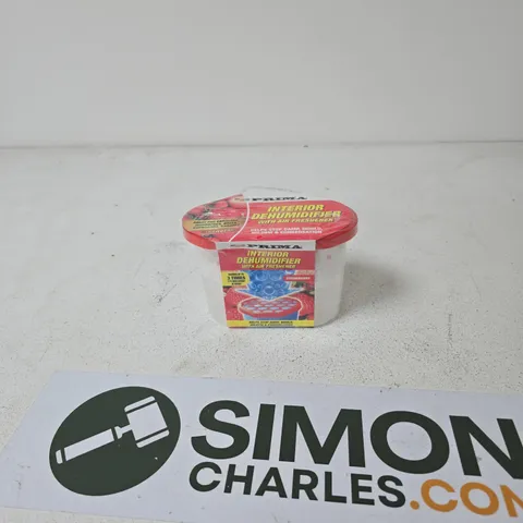 BOX OF APPROXIMATELY 20 ASSORTED ITEMS INCLUDING INTERIOR DEHUMIDIFIER AND MARLON SMOOTH MAXI BRIEF
