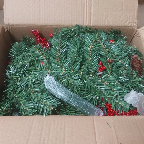 BOXED 270CM CHRISTMAS GARLAND (1 BOX)