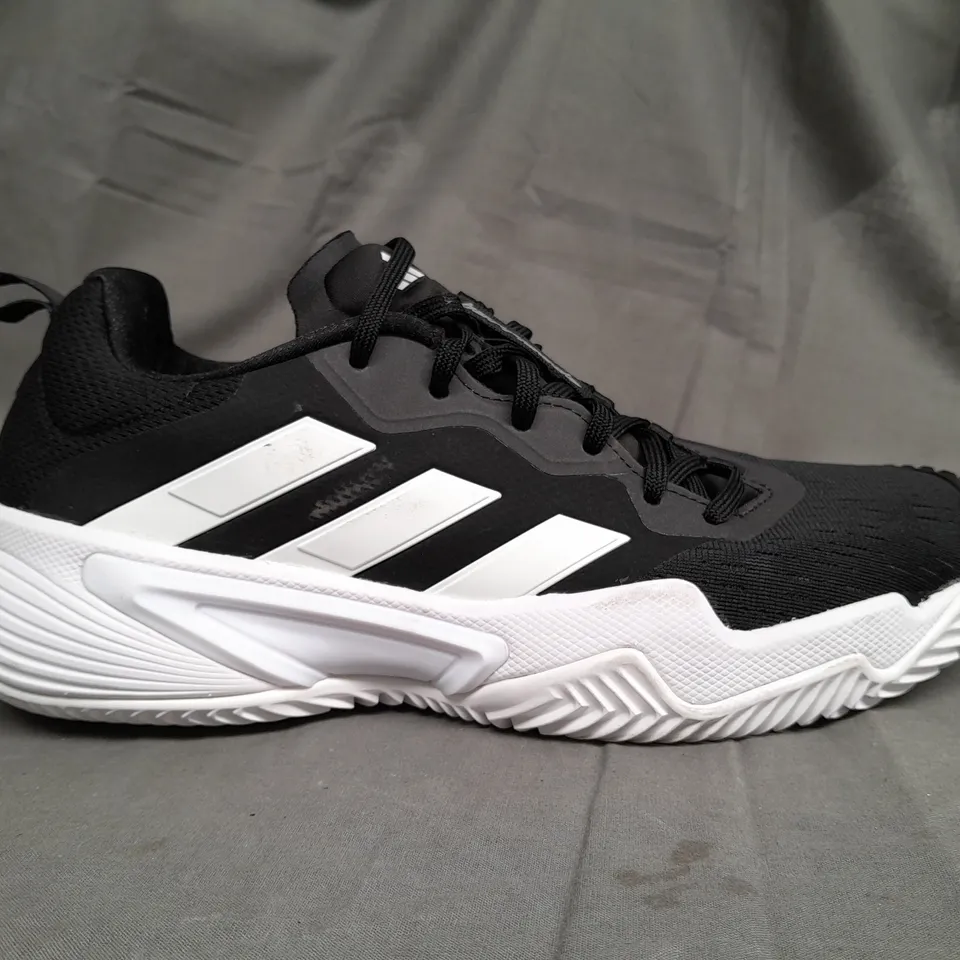 ADIDAS BARRICADE BLACK TRAINERS - UK 7 1/2