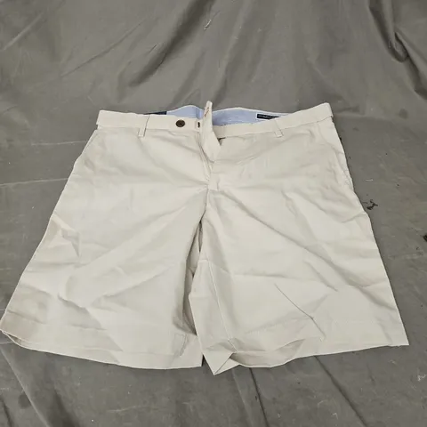 CHARLES TYRWHITT COTTON LINEN SHORTS IN STONE SIZE W34