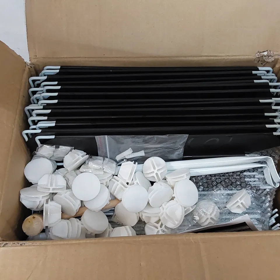 BOXED 15 DOOR SQUARE SHELVING UNIT (1 BOX)