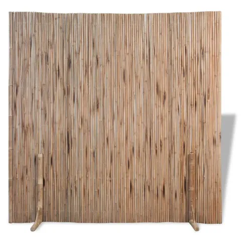 BOXED LIPPA BAMBOO ROOM DIVIDER PANEL 1.8M X 1.7 M ( 1 BOX )