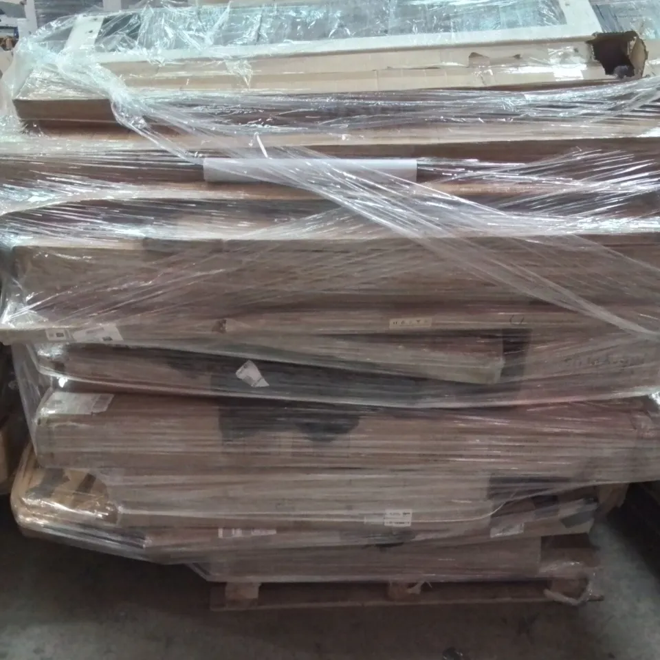 PALLET CONTAINING VARIOUS ASSORTED BOXED ITEMS TO INCLUDE,  HAND RAILS, FURNITURE, PARASOL AND LOTS MORE UNMARKED BOXED ITEMS 