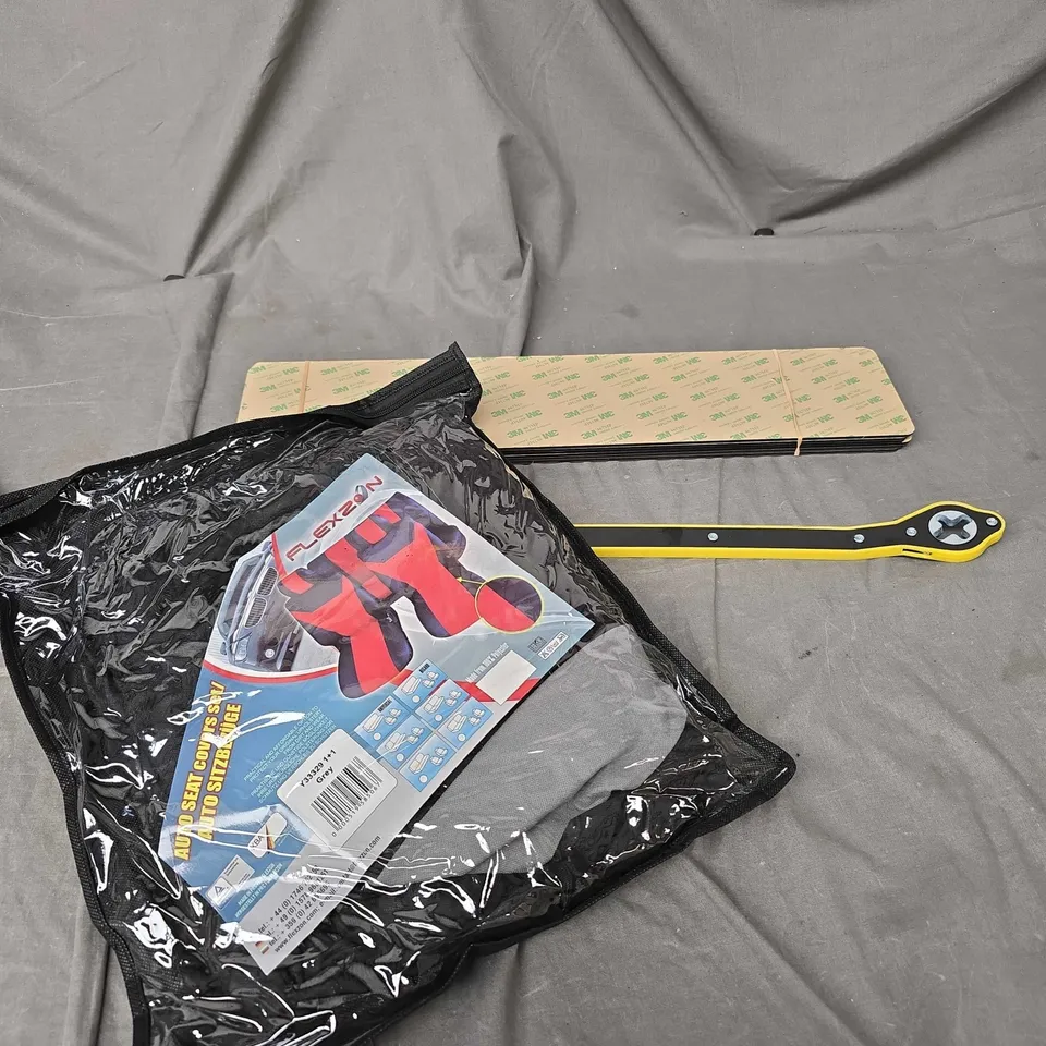APPROXIMATELY 15 ASSORTED VEHICLE PARTS & ACCESSORIES - COLLECTION ONLY 