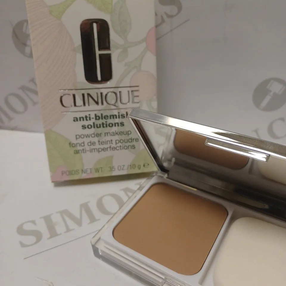 CLINIQUE ACNE SOLUTIONS POWDER MAKEUP 9 NEUTRAL (MF-N) 