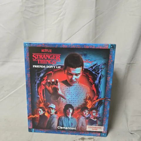 STRANGER THINGS: FRIENDS DON'T LIE – COOPERATIVE BOARD GAME (CLEMENTONI)