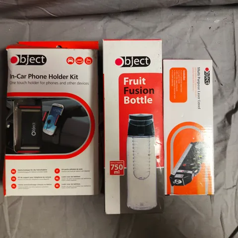 BOX OF APPROXIMATELY 15 ASSORTED HOUSEHOLD ITEMS TO INCLUDE MULTI-PURPOSE LASER LEVEL, FRUIT FUSION BOTTLE, IN-CAR PHONE HOLDER KIT, ETC