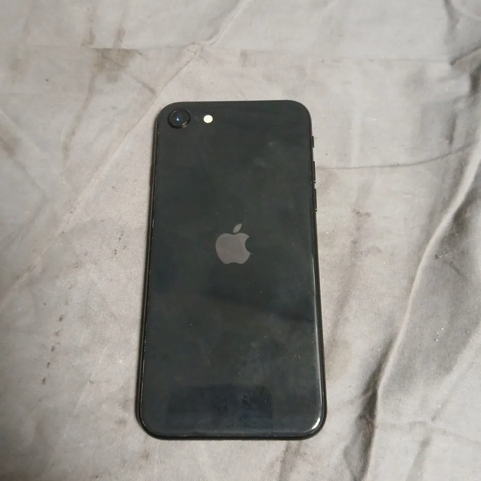 Apple iPhone – Black Smartphone 