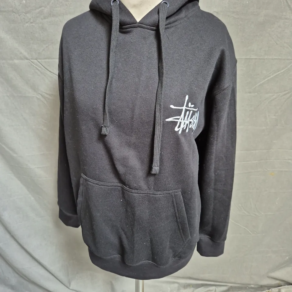 STUSSY HOODIE IN BLACK SIZE M