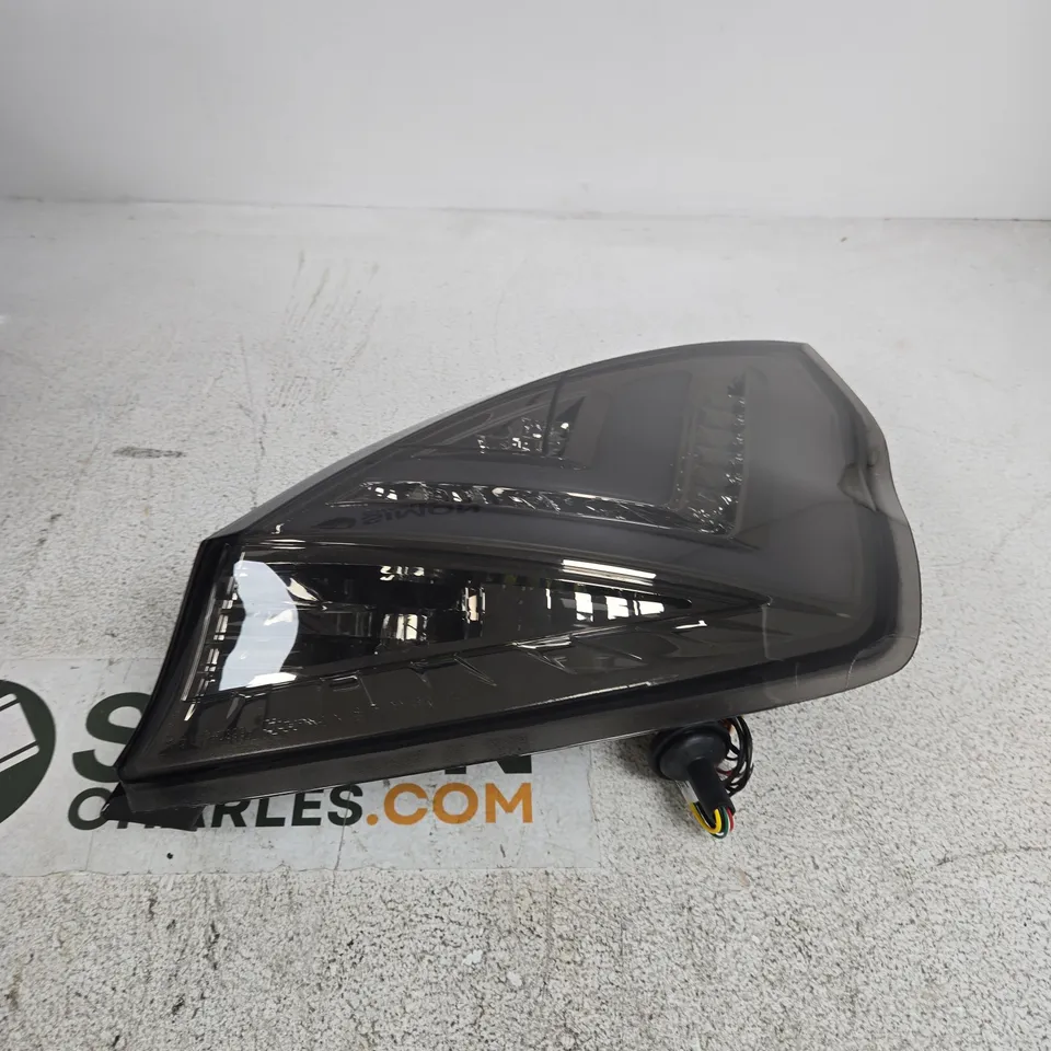SMOKED BLACK LIGHTBAR TAIL LIGHT ASSEMBLY - MODEL UNSPECIFIED