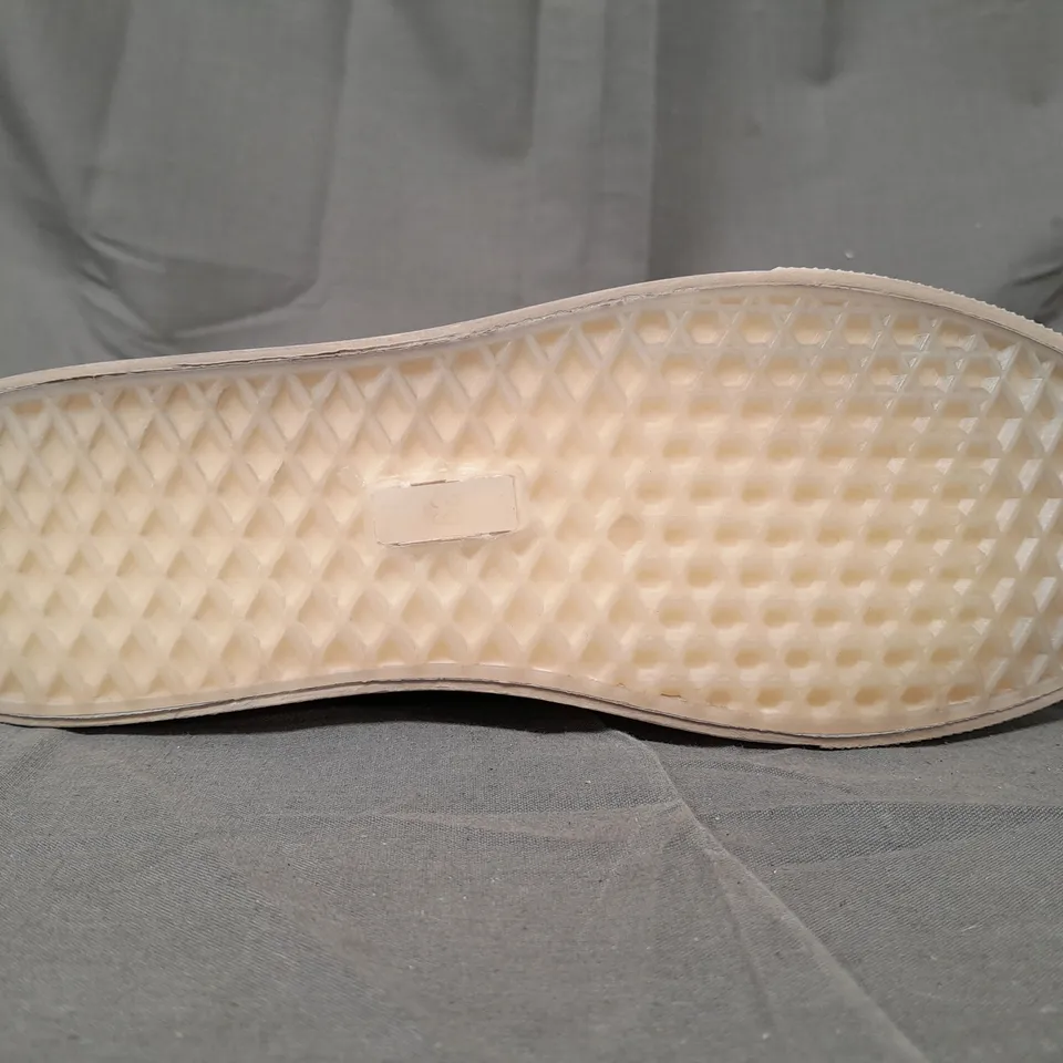 BOX OF APPROXIMATELY 10 BOXED PAIRS OF W.S SHOES IN BLUE DENIM - VARIOUS SIZES