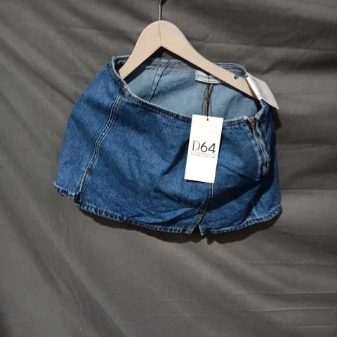 STRADIVARIUS DENIM SKORT – UK 12 (EU 40), BLUE