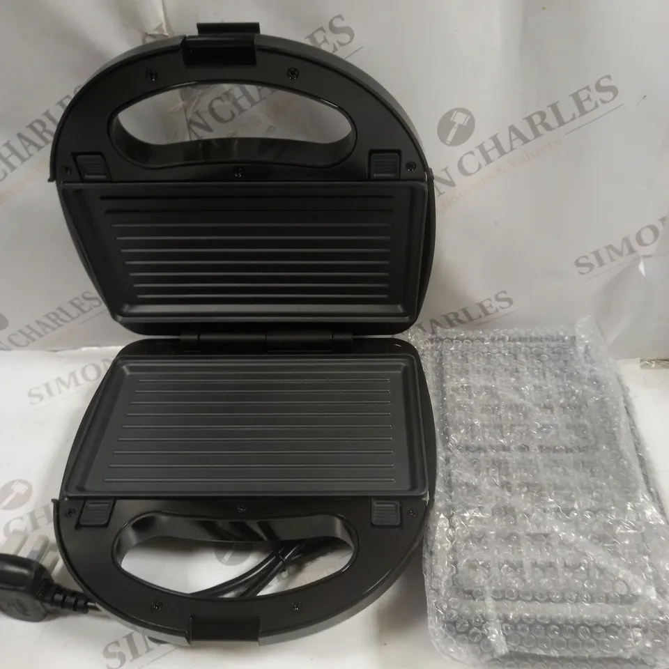 BOXED CRYSTALS 750W SANDWICH & WAFFLE MAKER 