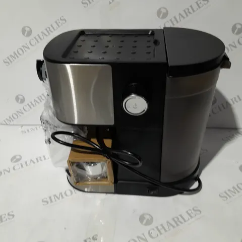 COOK'S ESSENTIALS PUMP ESPRESSO COFFEE MACHINE
