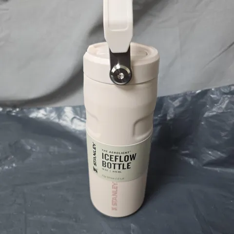 STANLEY ICEFLOW BOTTLE – 16 OZ (470 ML), WHITE WITH FLIP STRAW LID