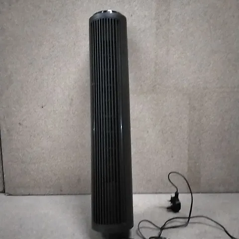 BOXED BLACK & DECKER SMART TOWER FAN