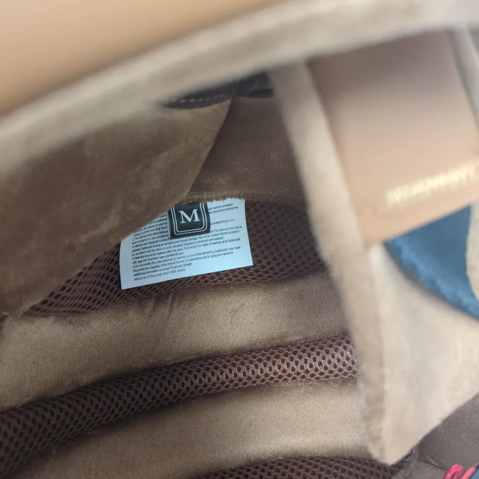 MEDIUM KRE HELMET IN BAG