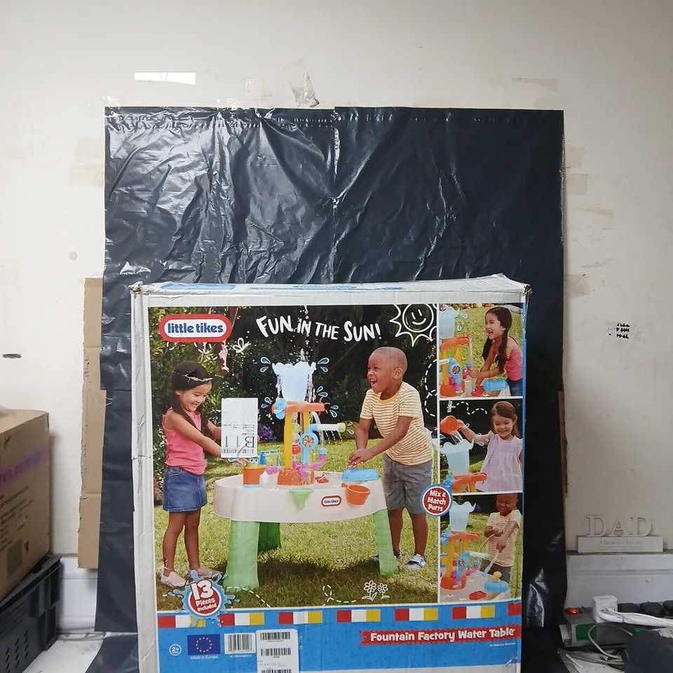 BOXED LITTLE TIKES FOUNTAIN FACTORY WATER TABLE