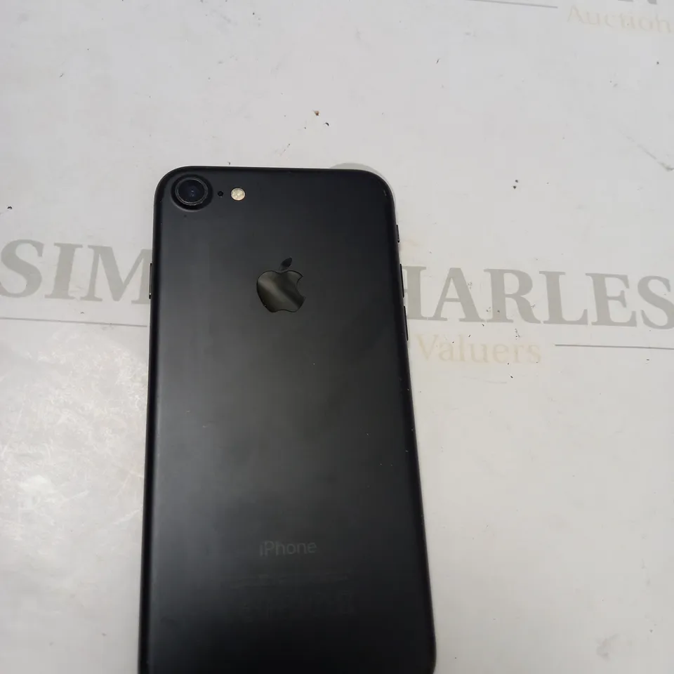 APPLE IPHONE 7 A1778