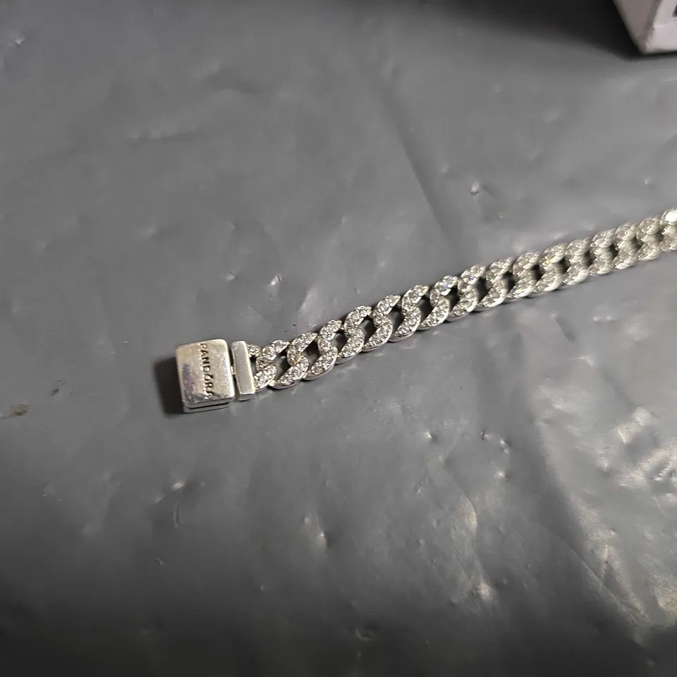 BOXED PANDORA CHAIN DETAIL BRACELET