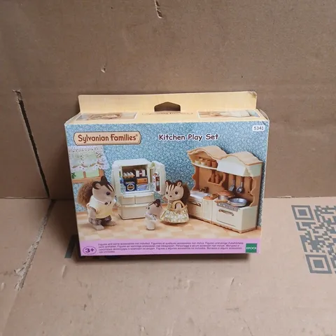 SYLVANIAN FAMILIES KITCHEN PLAY SET AGES 3+ BOXED