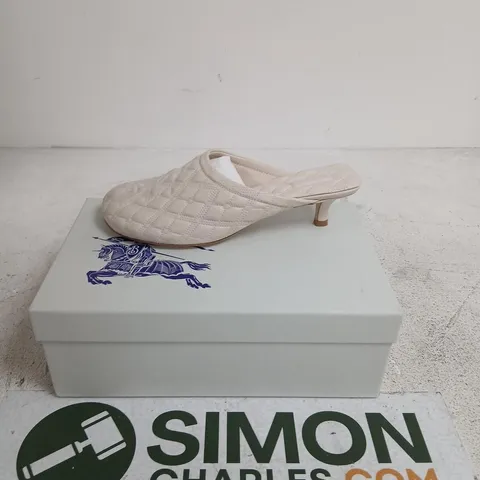 BURBERRY BEIGE QUILTED LEATHER MULE, UK 5 (EU 38) – BOXED
