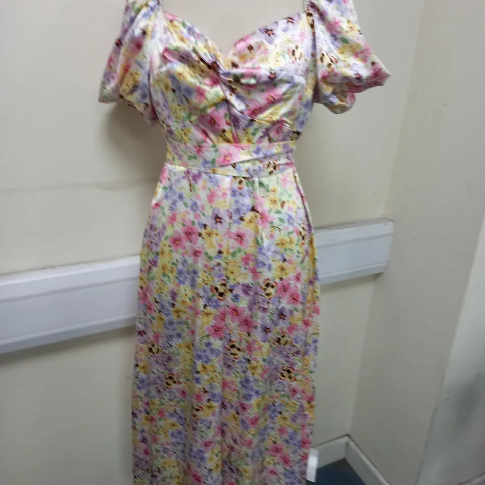 NEW LOOK ALISON FLORAL BELTED DRESS - UK 14