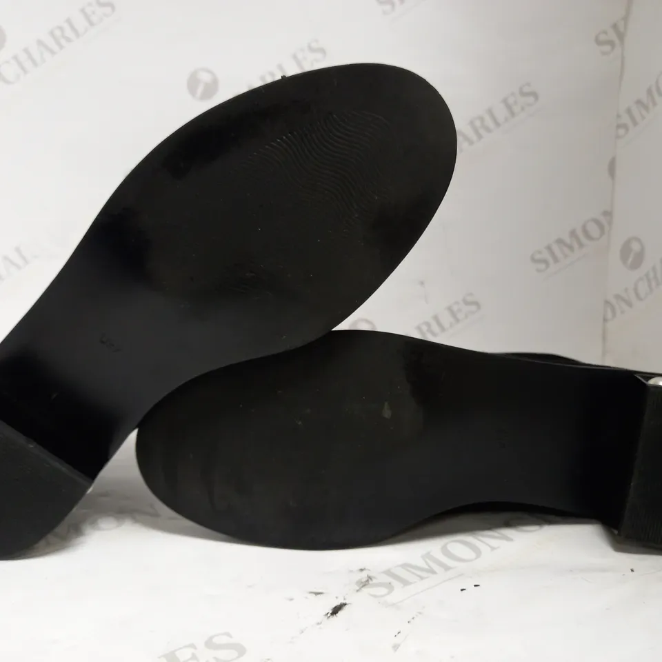 EGO PEARL DETAIL ANKLE BOOTS UK SIZE 7