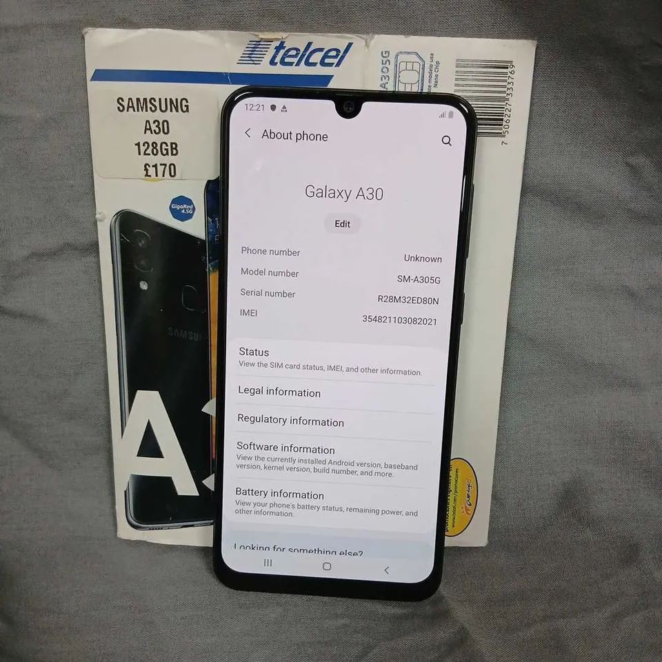 SAMSUNG GALAXY A30 128GB – BLACK, BOXED
