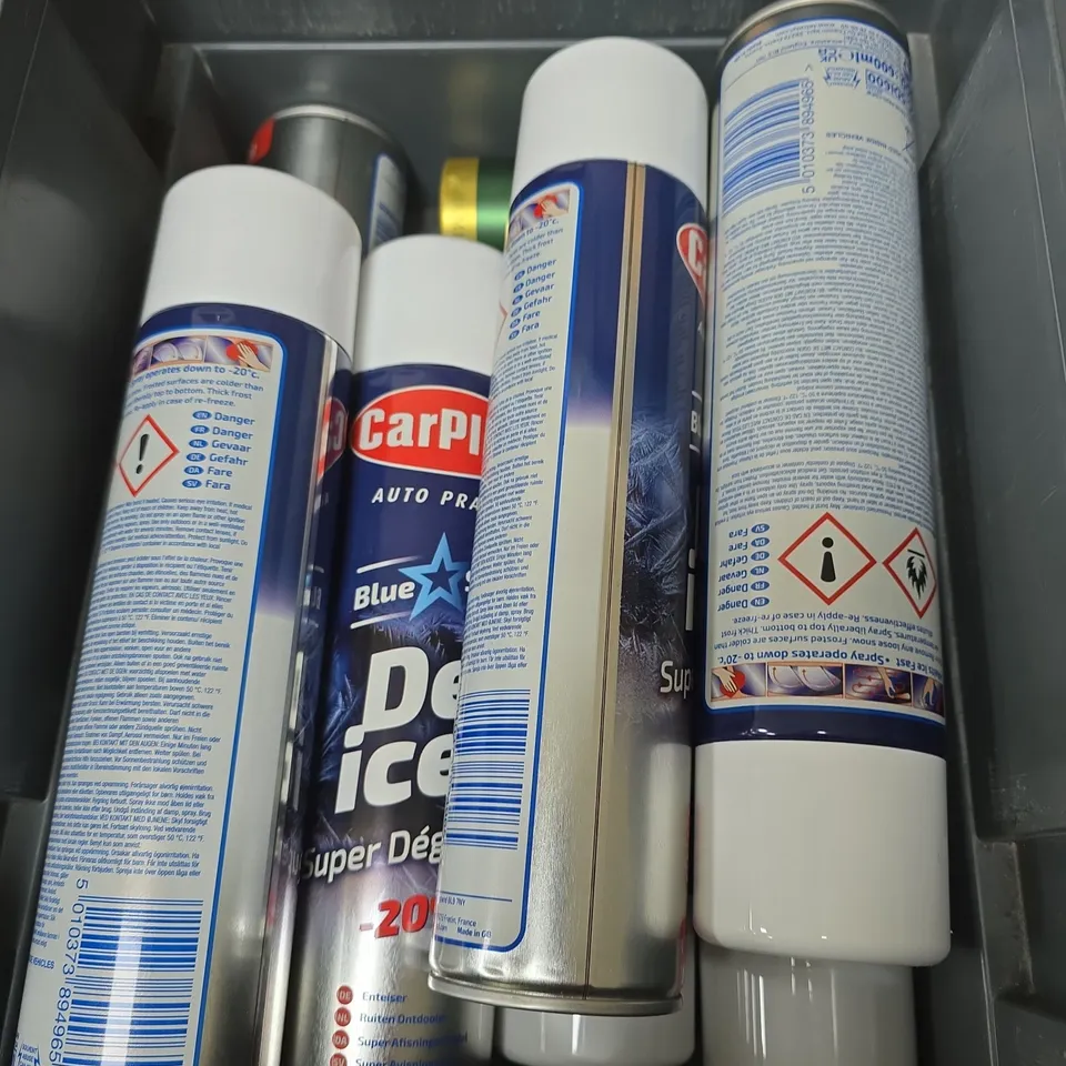 APPROXIMATELY 9 X CARPLAN DE ICER 