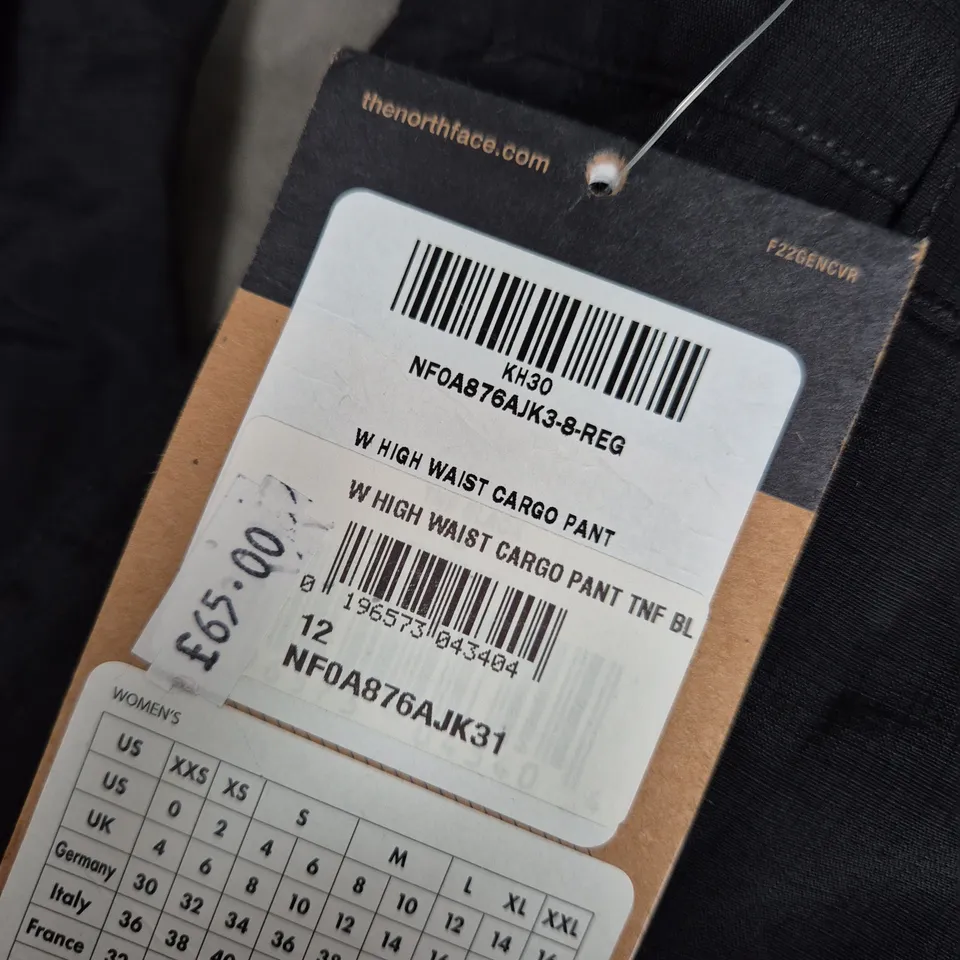THE NORTH FACE WOMEN'S HIGH-WAIST CARGO PANT – BLACK, UK SIZE 12