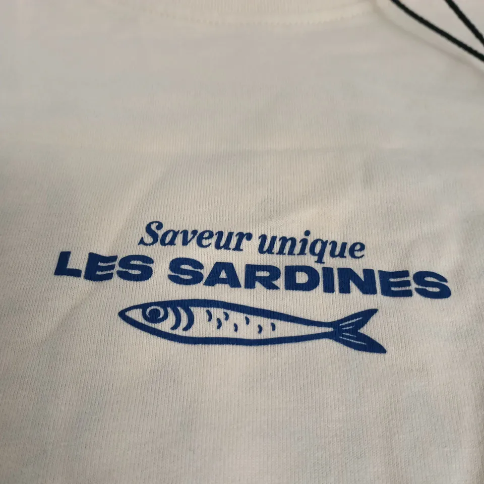 PULL&BEAR CREAM T‑SHIRT WITH SARDINES PRINT – UK M