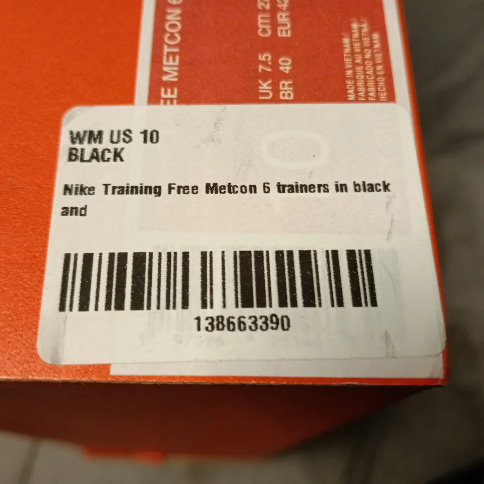 BOXED NIKE FREE METCON 6 TRAINERS – BLACK, UK 7.5