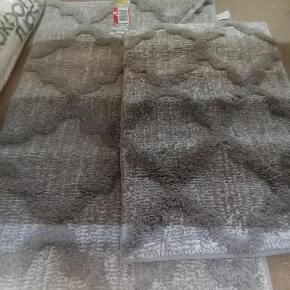 DUMFRIES RECTANGLE BATH MAT 2-PIECE 85X55CM 