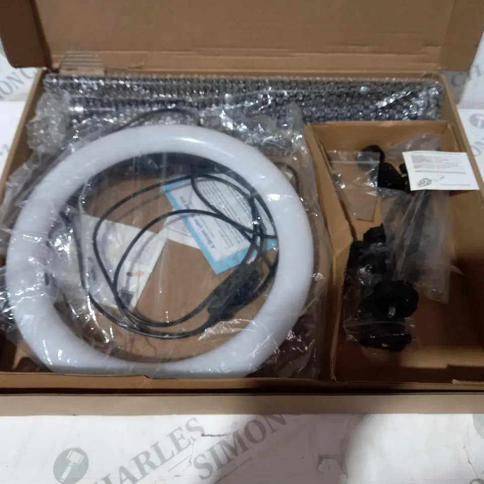 BOXED UNBRANDED 10 INCH RING LIGHT