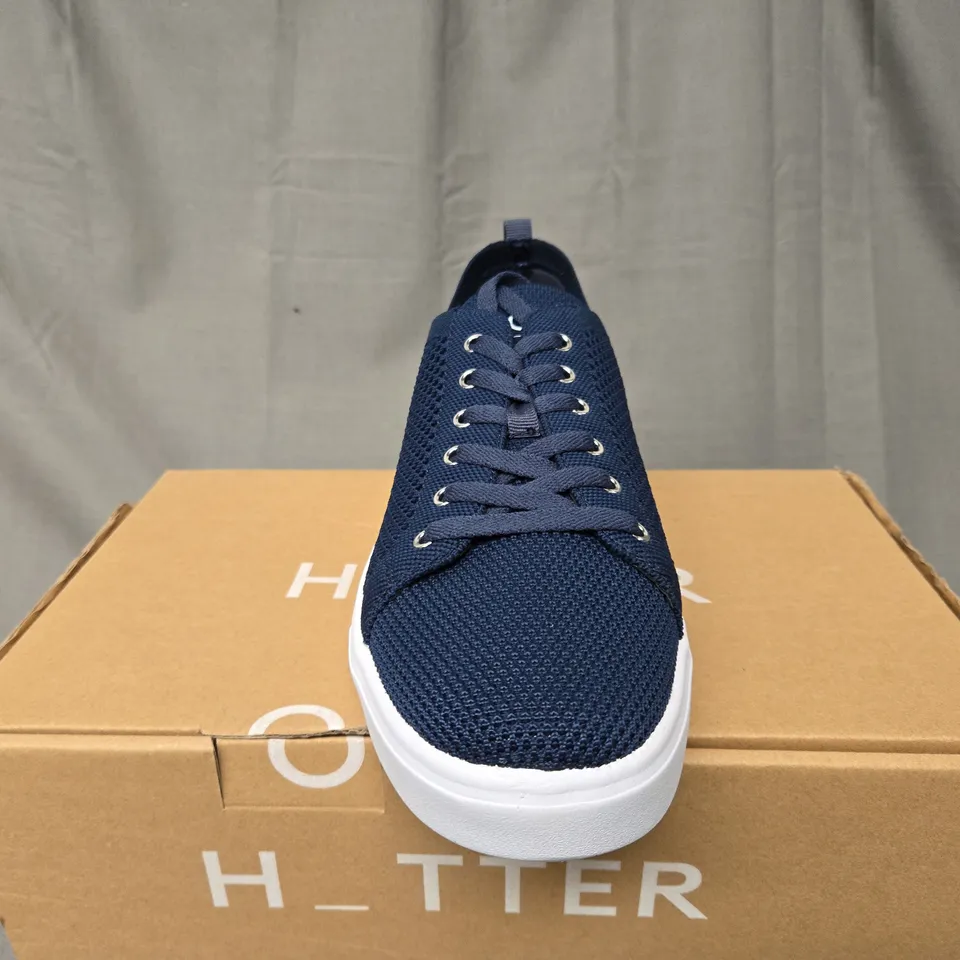 BOXED HOTTER COMET DENIM NAVY TRAINERS - UK 7 