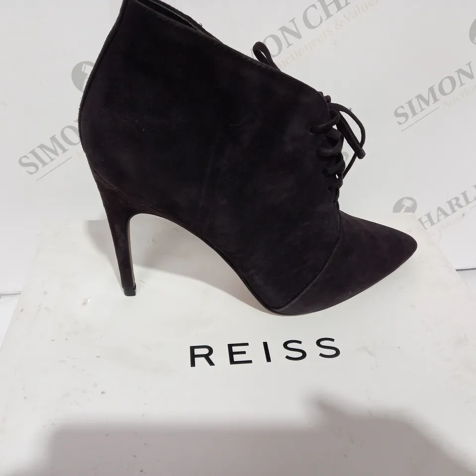 BOXED REISS SUEDE CHOCOLATE BOOT HEELS - SIZE 6