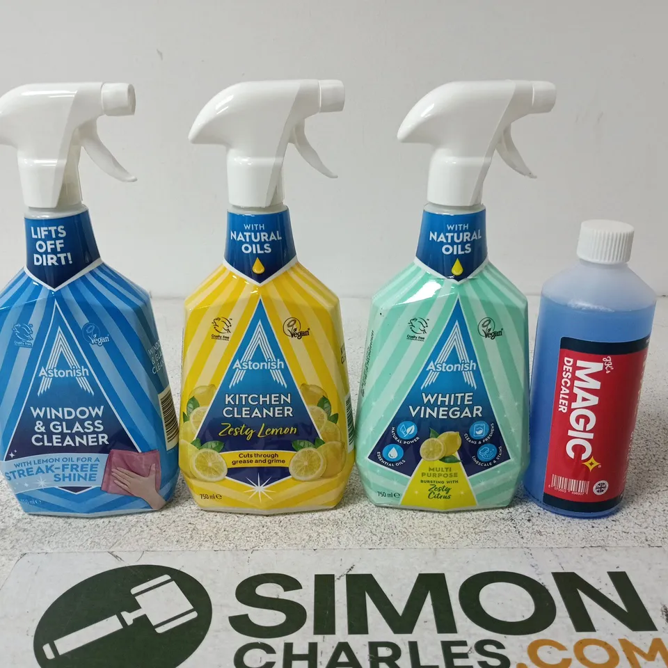 APPROXIMATELY 15 ASSORTED HOUSEHOLD PRODUCTS TO INCLUDE WHITE VINEGAR , KITCHEN CLEANER AND GLASS CLEANER
