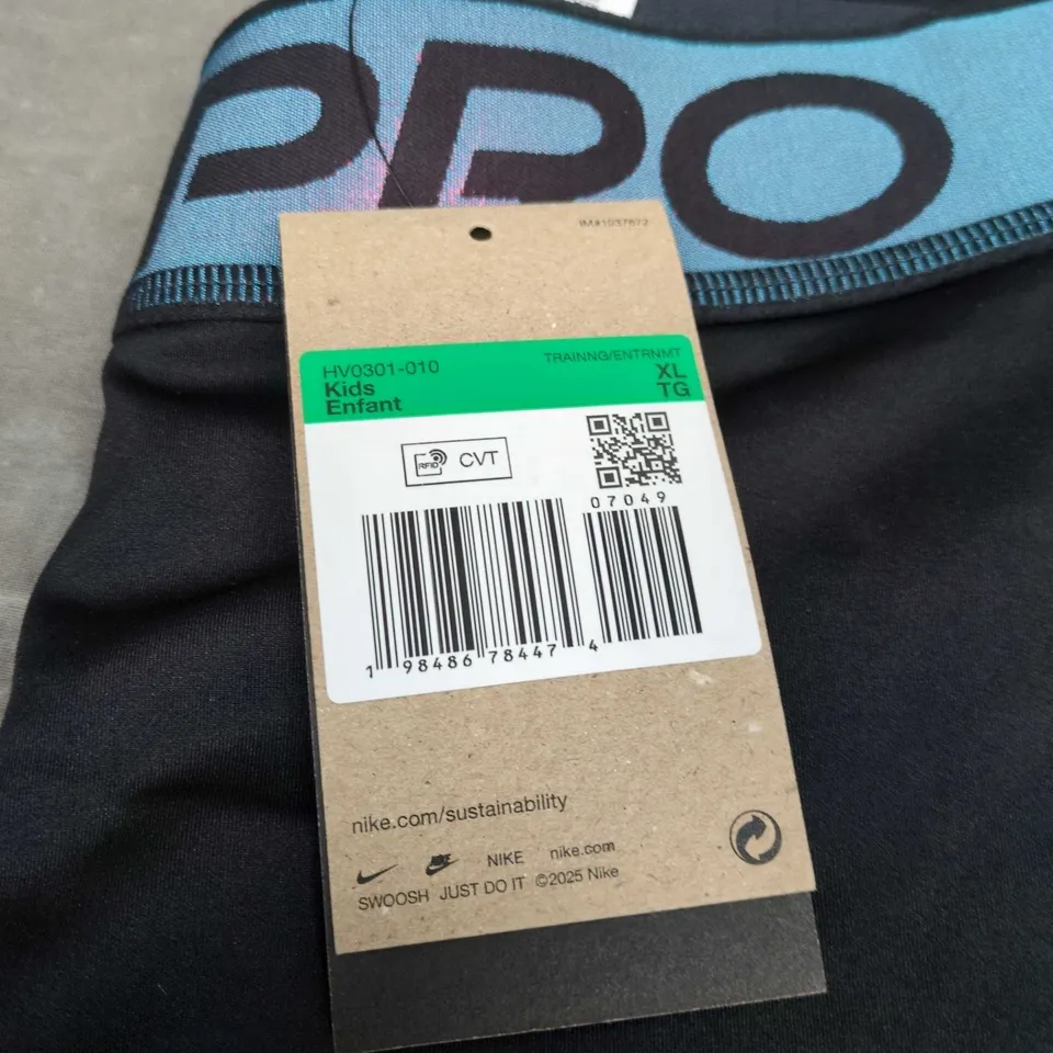 NIKE PRO KIDS TRAINING LEGGINGS– BLACK, XL