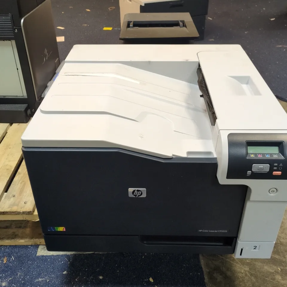 HP COLOUR LASERJET CP5225 PRINTER